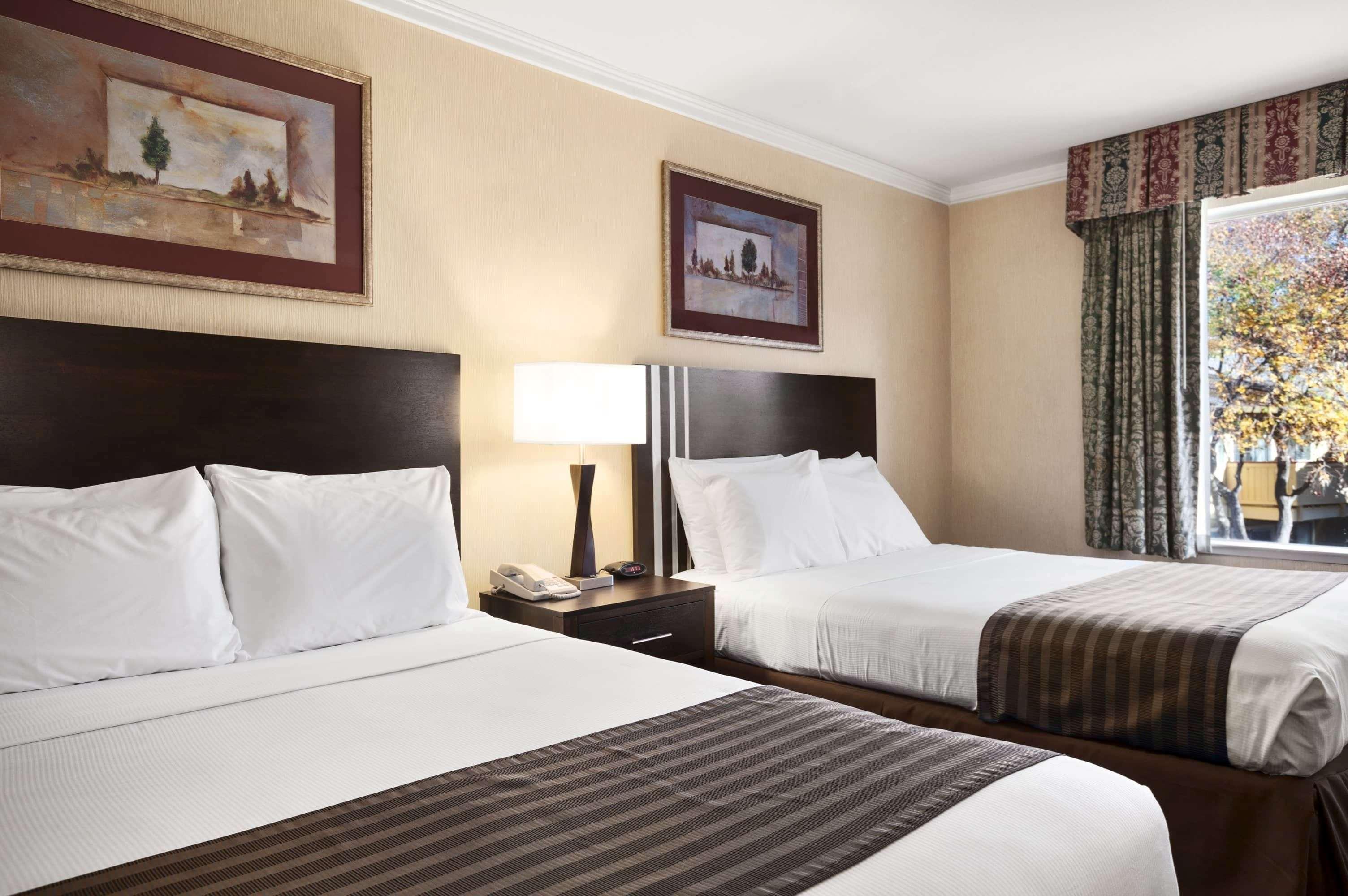 Days Inn By Wyndham Concord Exterior foto