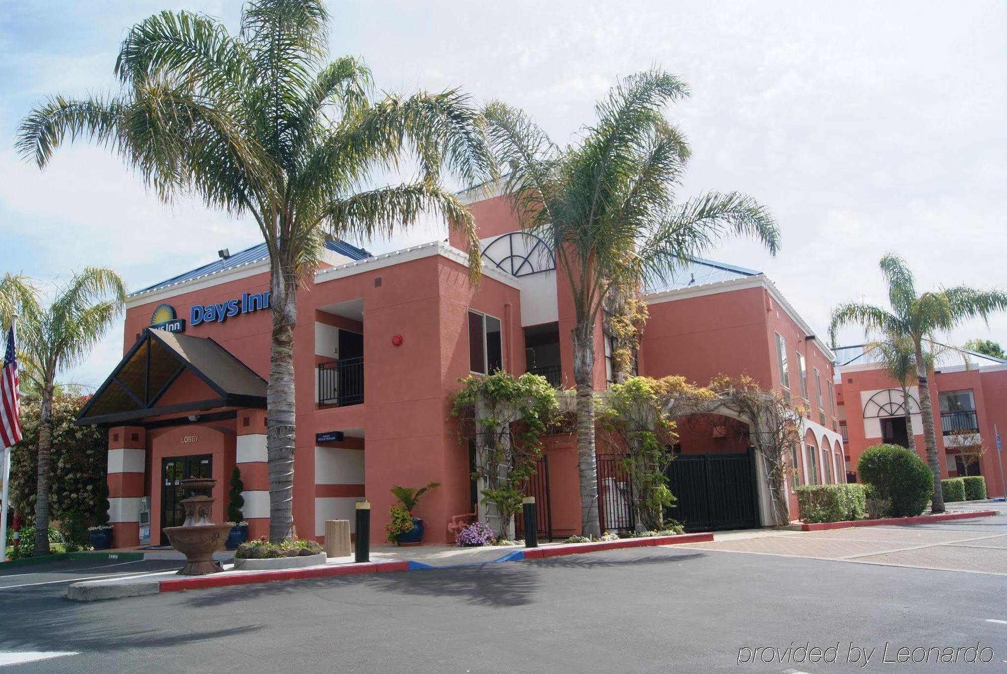 Days Inn By Wyndham Concord Ausstattung foto